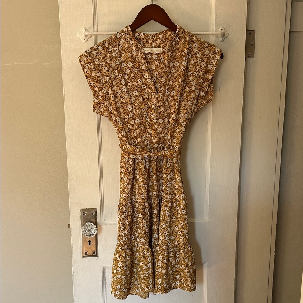 Elegant Floral Midi Dress